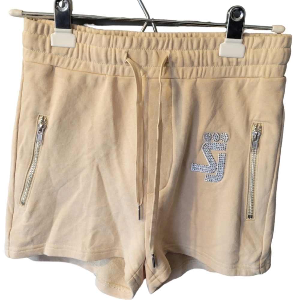 Shane Justin cream shorts large